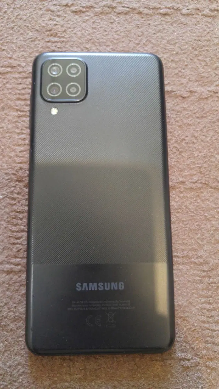 Samsung A12|موبایل|شیراز, لب آب|دیوار