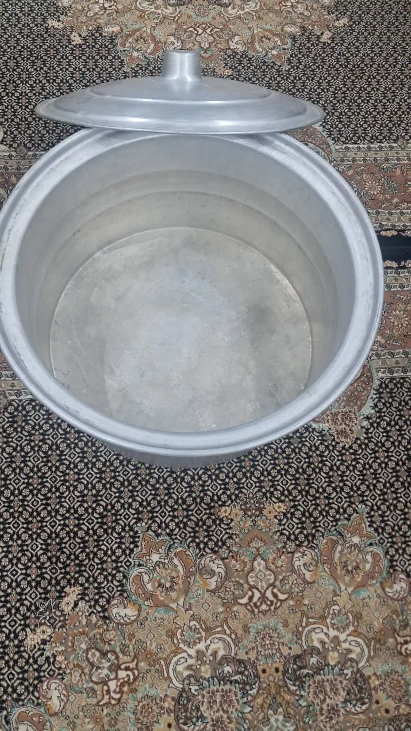 دیگ روحی|ظروف پخت‌وپز|اردبیل, |دیوار