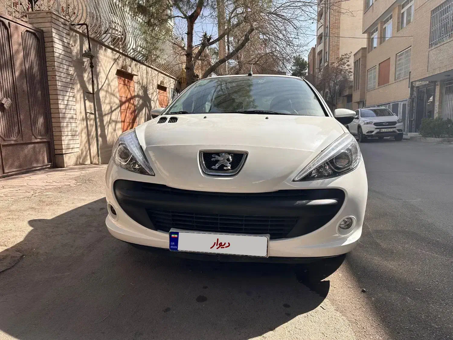 پژو 207 خانگی|خودرو سواری و وانت|اصفهان, مرداویج|دیوار