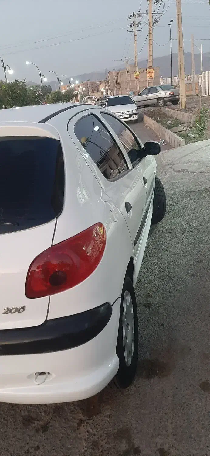 206 مدل ۹۵ تیپ 5|خودرو سواری و وانت|جیرفت, |دیوار