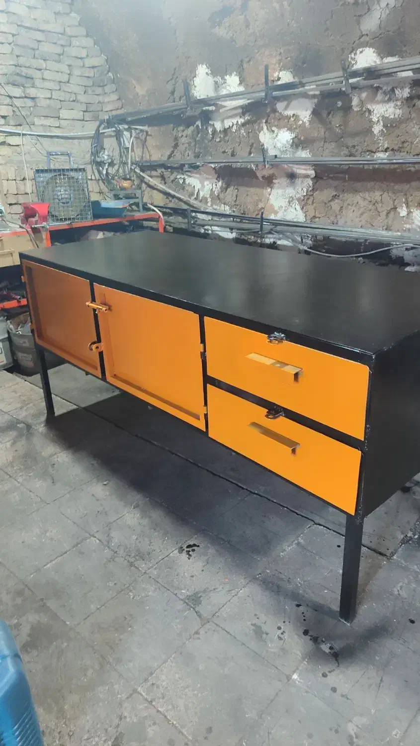 میز کار اهنی|ابزارآلات|تهران, شهرک ولیعصر جنوبی|دیوار