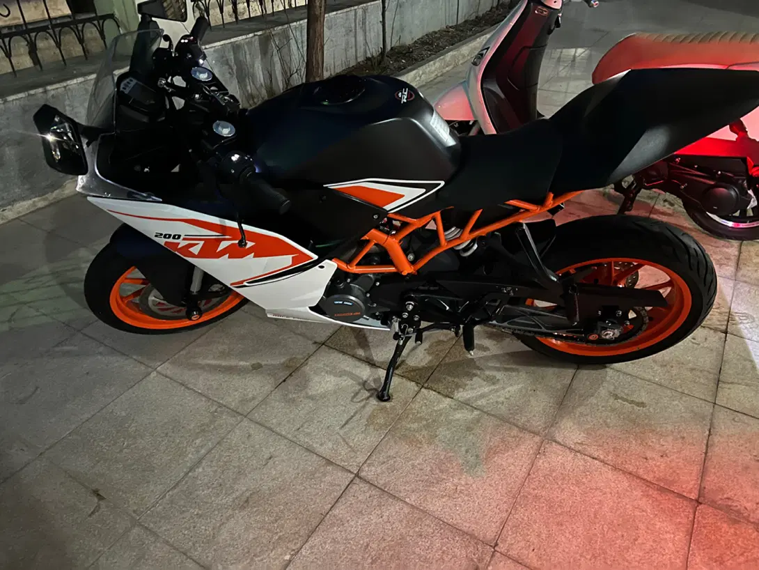 ktm rc200 مدل ۹۹|موتورسیکلت|مشهد, ملک‌آباد|دیوار