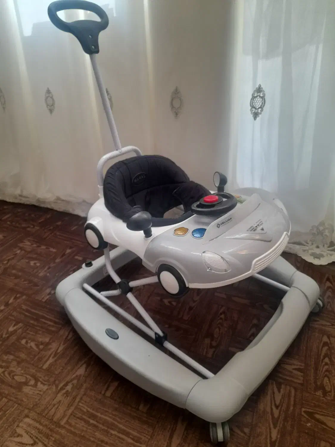 روروک|کالسکه و لوازم جانبی|اصفهان, شاهزید|دیوار