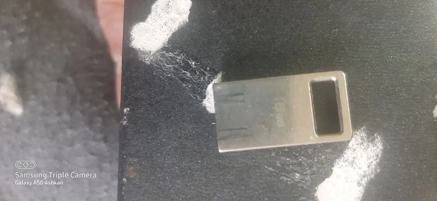 فلش 16 گیگ  زیر قیمت بازار|قطعات و لوازم جانبی رایانه|تهران, تهرانپارس شرقی|دیوار