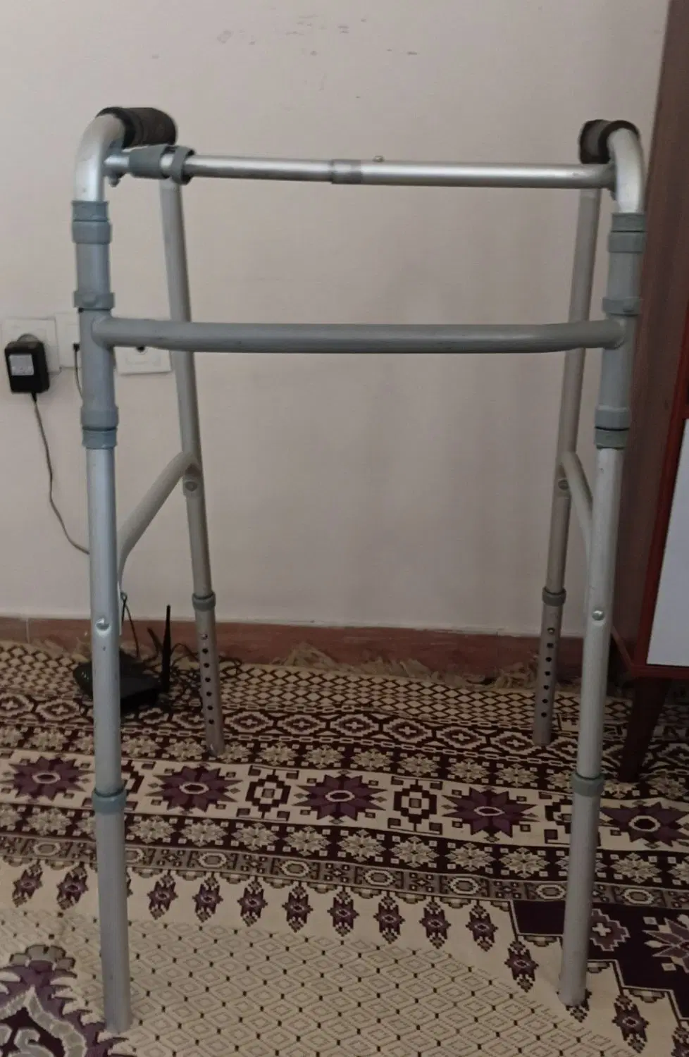 واکر|آرایشی، بهداشتی، درمانی|تهران, نعمت‌آباد|دیوار