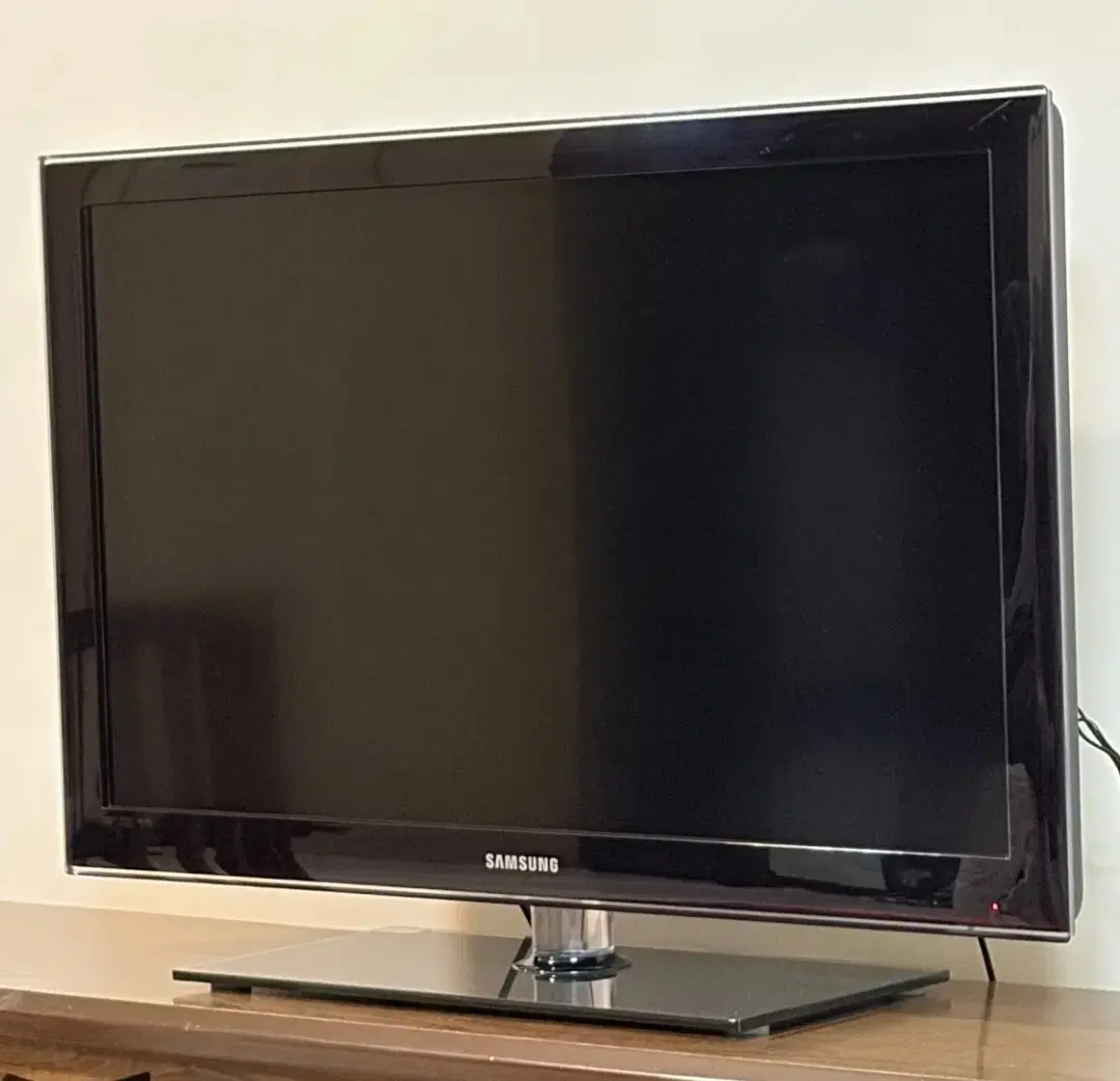 LCD 37 samsung|تلویزیون و پروژکتور|وحیدیه, |دیوار