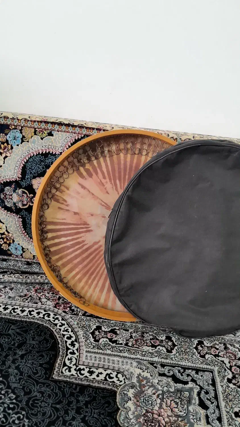 دف .|سازهای سنتی|قروه, |دیوار