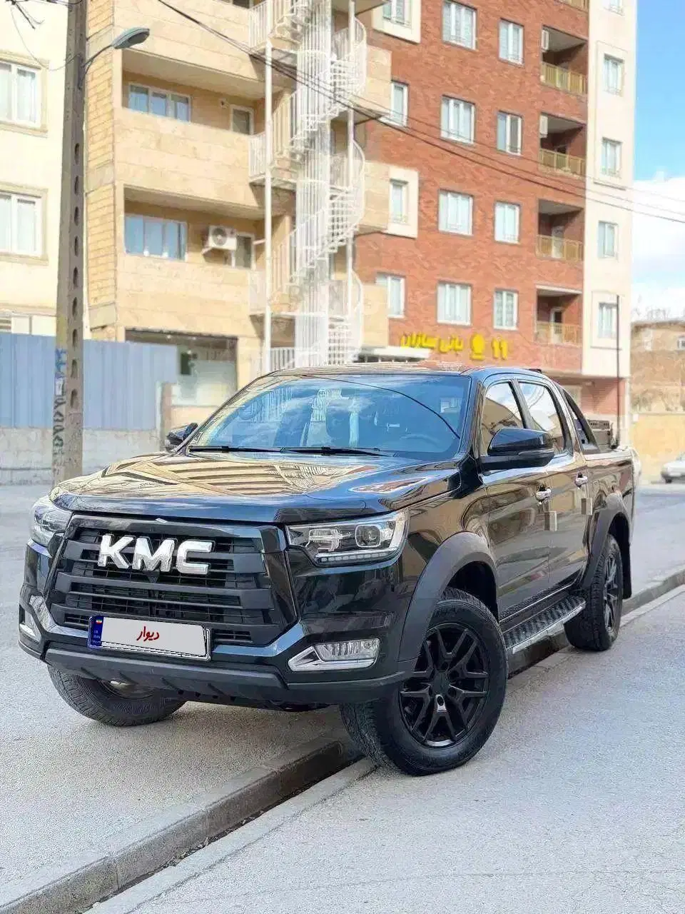 kmc t8 1402|خودرو سواری و وانت|ارومیه, |دیوار