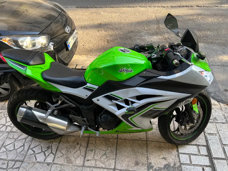 Ninja 300 sp|موتورسیکلت|تهران, نیروی هوایی (پیروزی)|دیوار