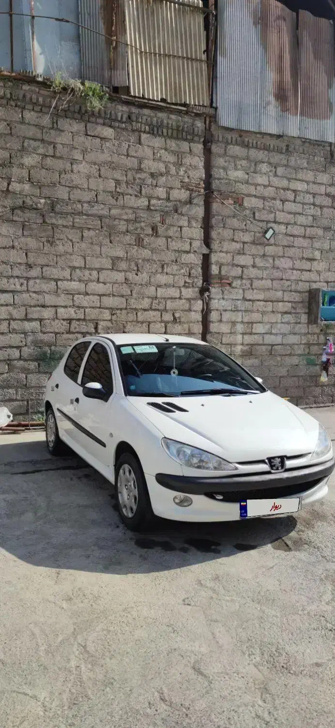 206تیپ5 مدل 94|خودرو سواری و وانت|لاهیجان, کوی آزادگان|دیوار