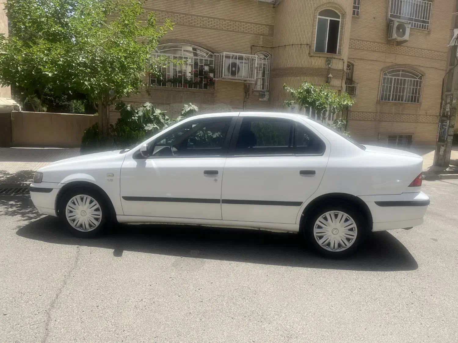 سمندLX|خودرو سواری و وانت|اندیشه, اندیشه فاز ۳|دیوار