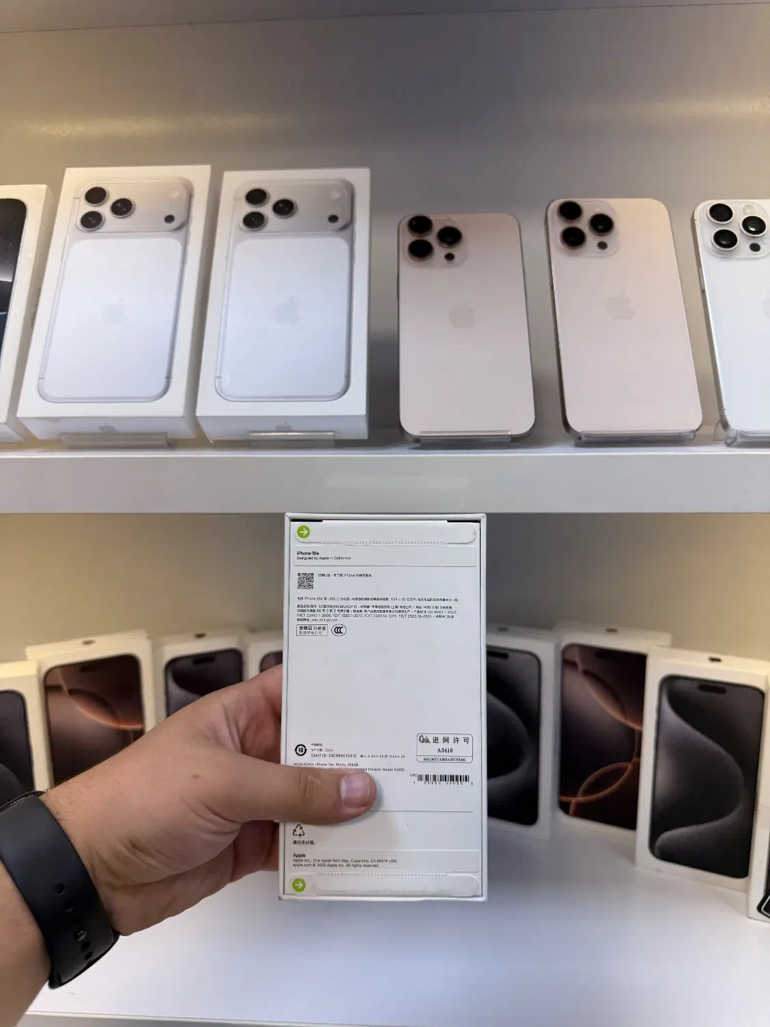 Iphone 16e 256Gb (Not active CH)|موبایل|زنجان, |دیوار