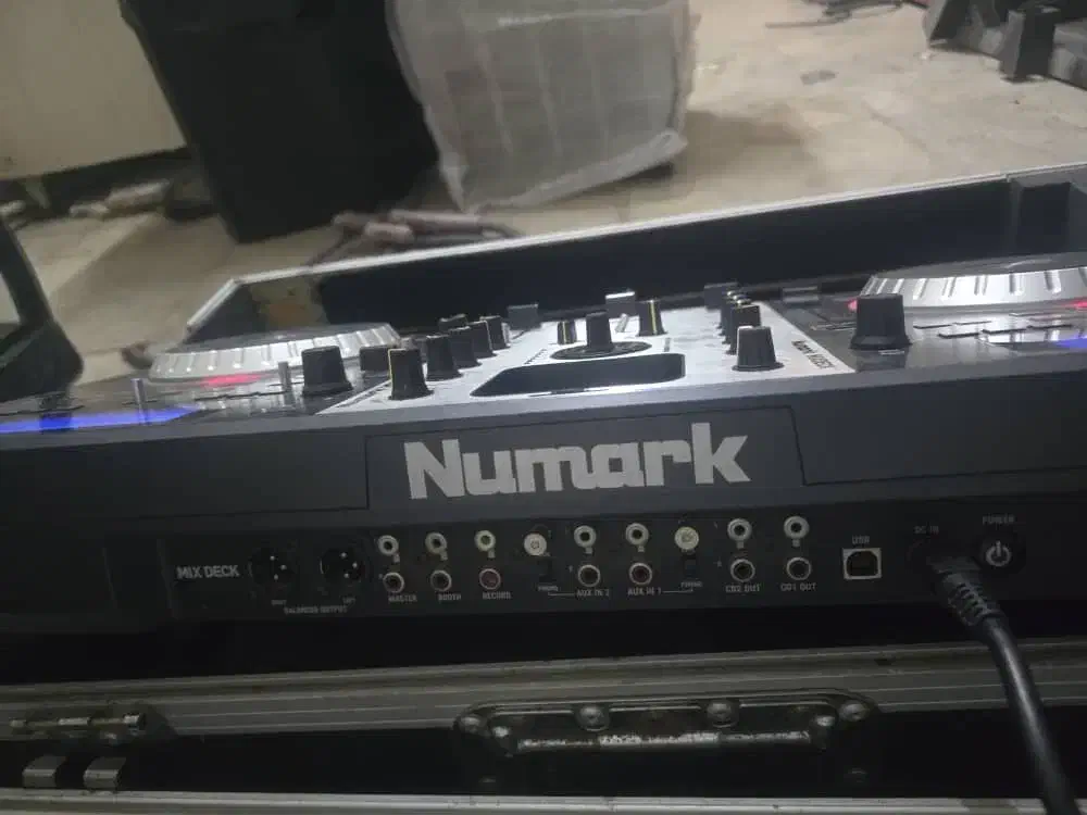 دستگاه دی جی|آلات موسیقی|تهران, نارمک|دیوار