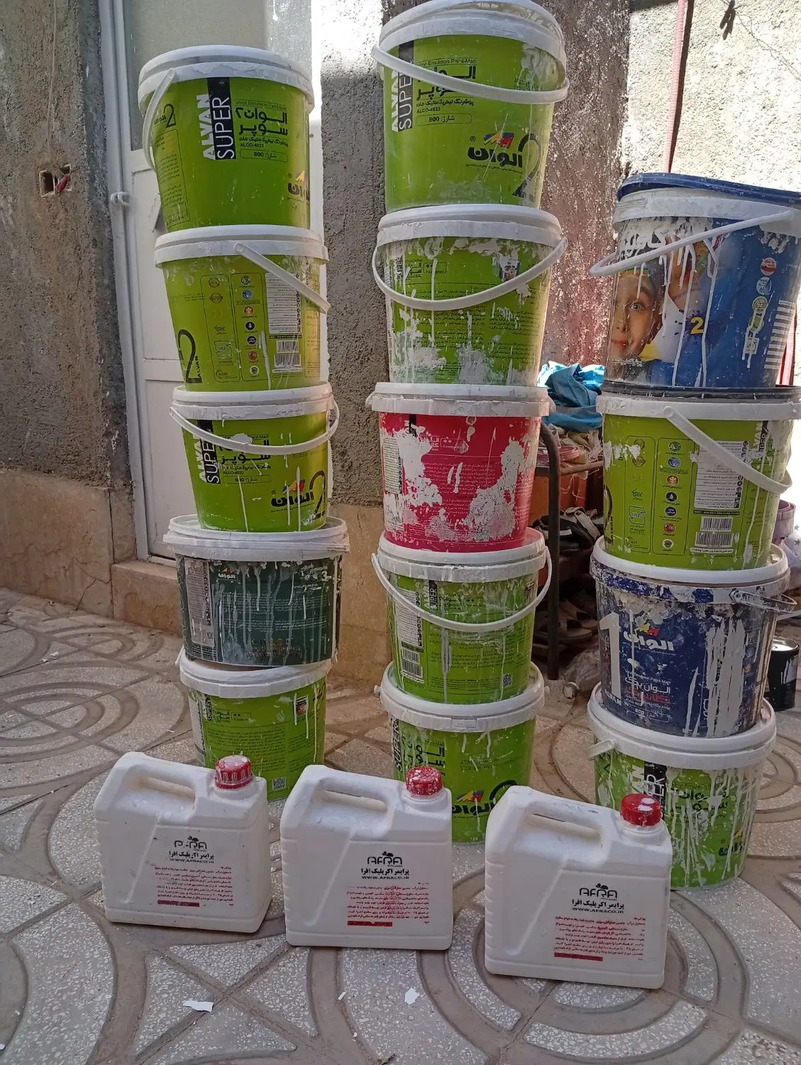 سطل رنگ|ظروف نگهدارنده، پلاستیکی، یک‌بارمصرف|سبزوار, غرب نیروگاه|دیوار
