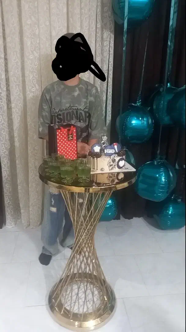 زونکن و...|میز و صندلی غذاخوری|کرج, شاهینویلا|دیوار