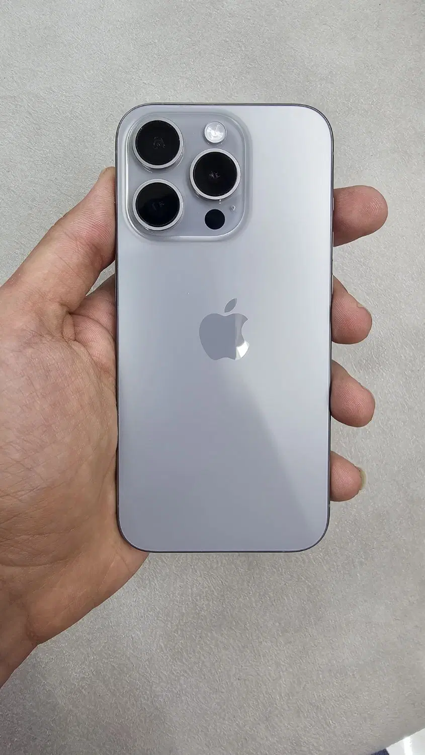 iphone 15 pro|موبایل|فردیس, فردیس|دیوار