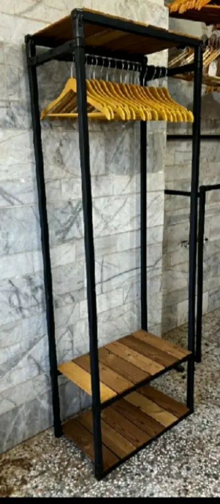 رگال|بندرخت و رخت‌آویز|سقز, |دیوار