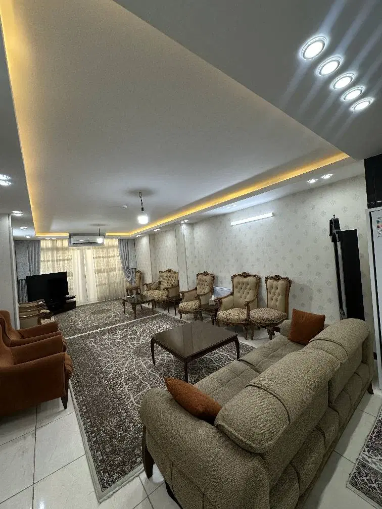 آپارتمان/همکف/156متر/4خواب/گلزار - Widok 2