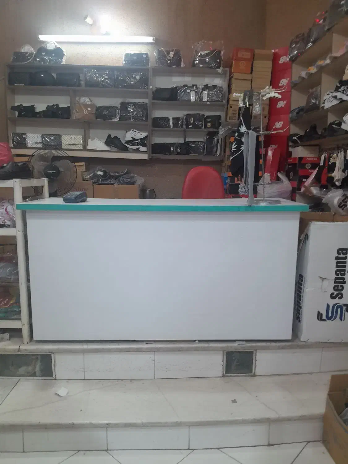 میز|فروشگاه و مغازه|کرج, شهرک نهال و بذر|دیوار