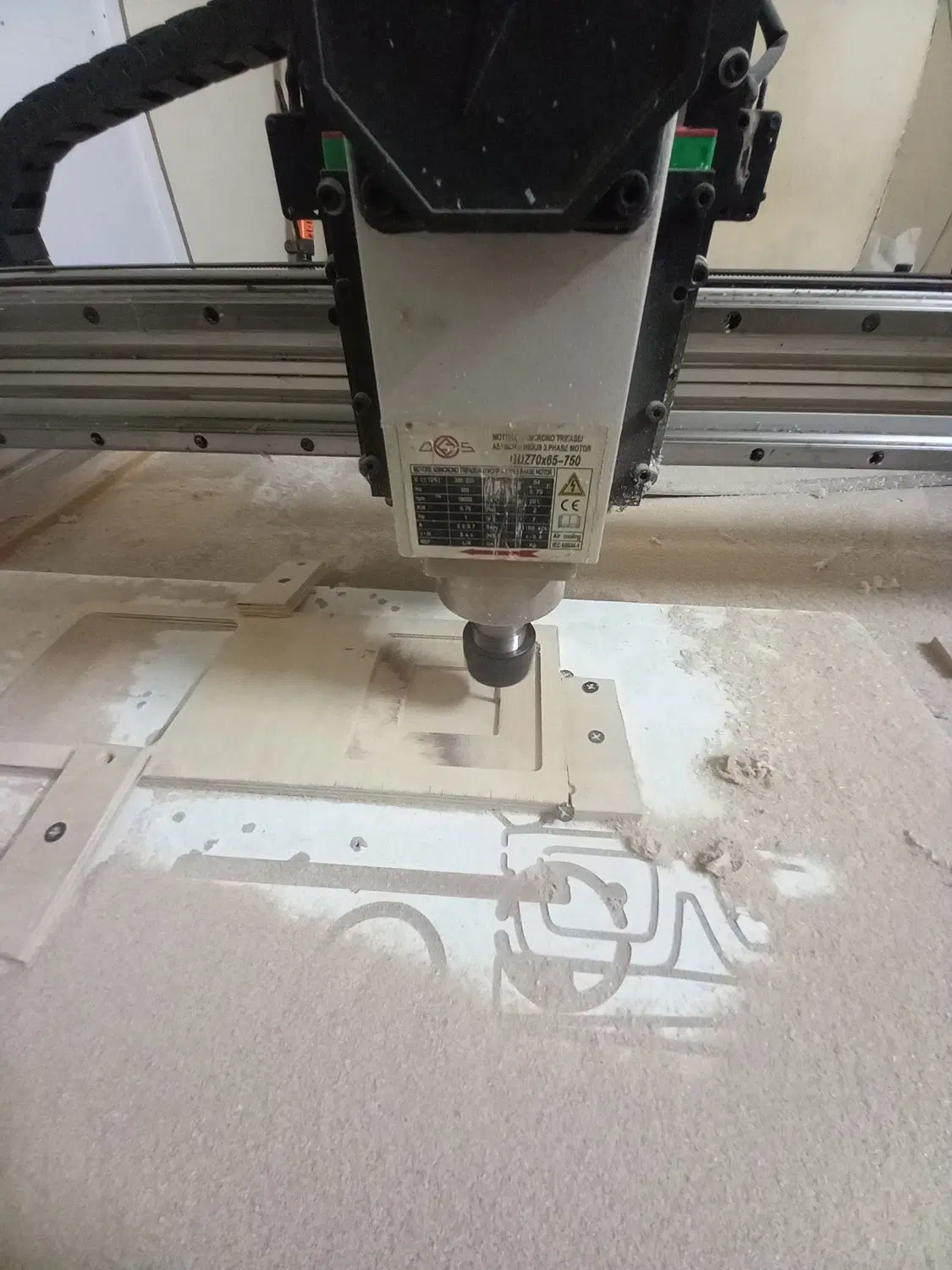 سی ان سی cnc|ماشینآلات صنعتی|شیراز, زند|دیوار