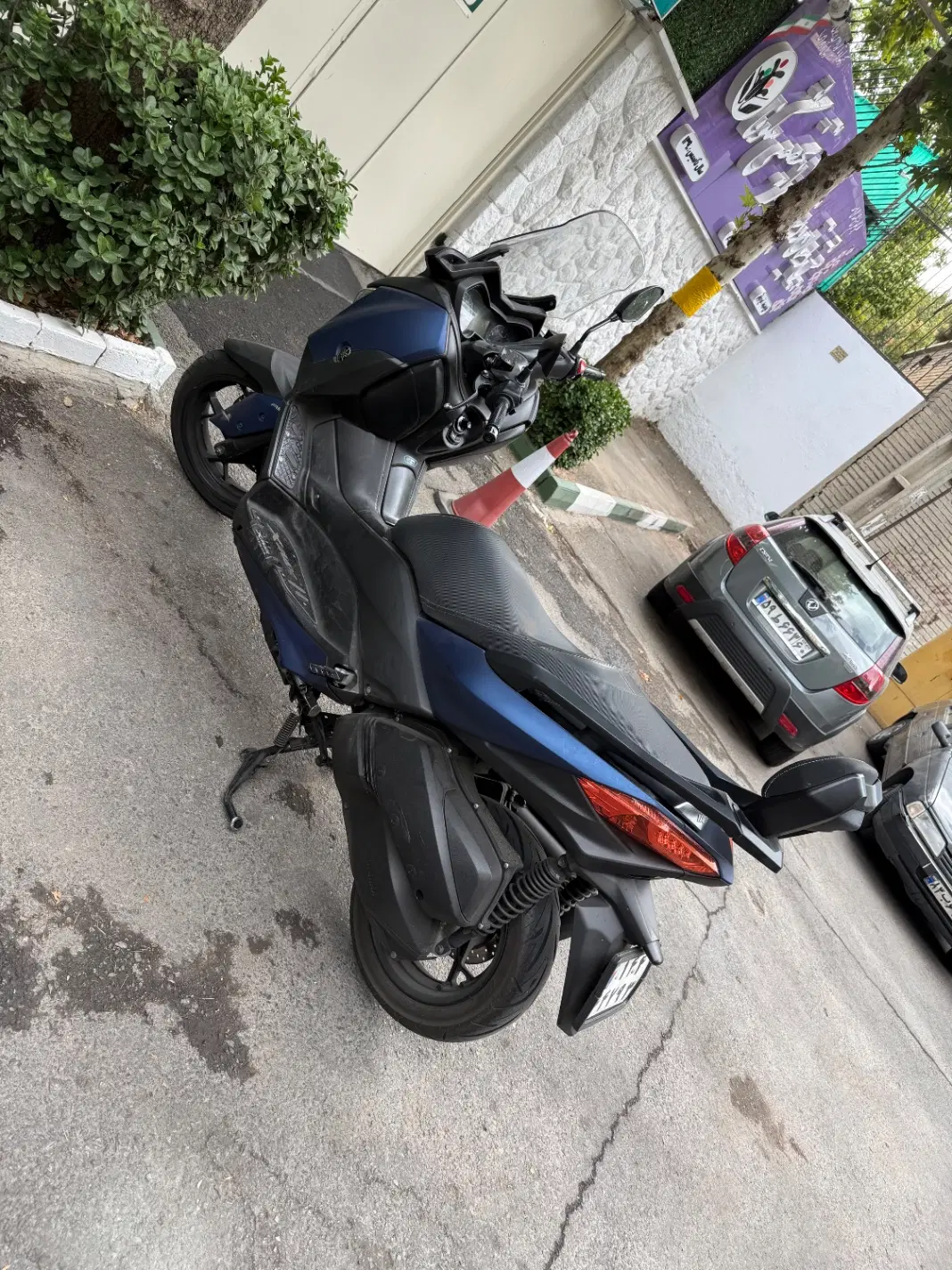 Xmax 1400|موتورسیکلت|تهران, جماران (نیاوران)|دیوار