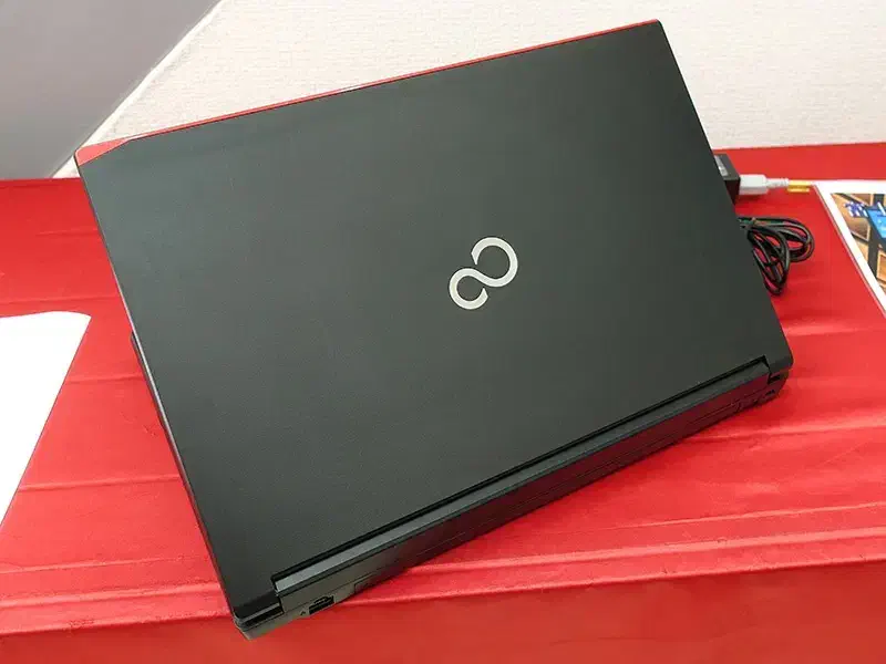 FUJITSU 15|رایانه همراه|شهرکرد, |دیوار