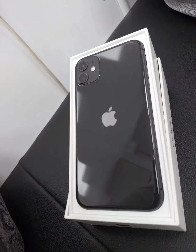 iPhone 11 normal 128|موبایل|خرم‌آباد, |دیوار