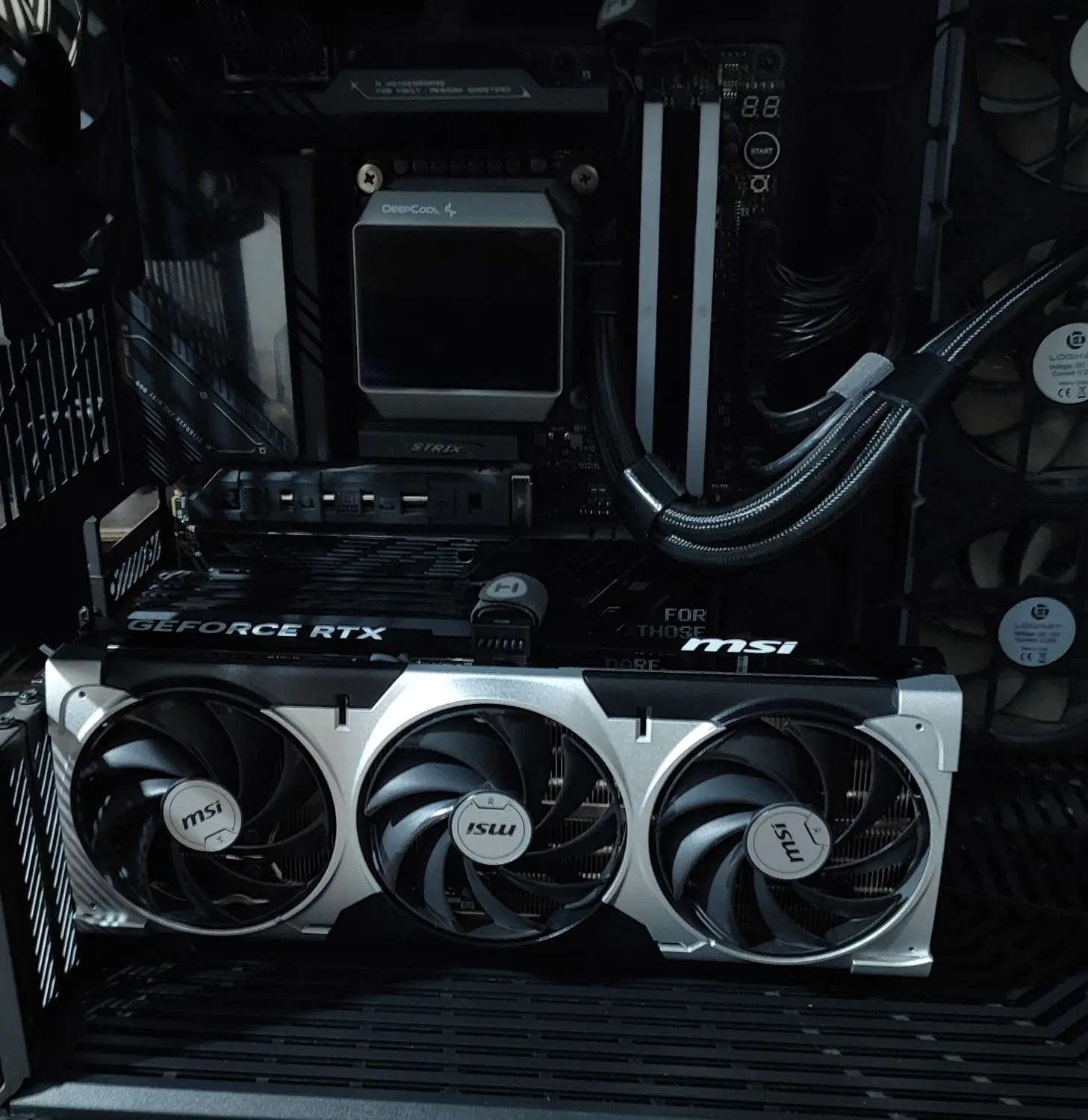 MSI RTX 5080 VENTUS 3X|قطعات و لوازم جانبی رایانه|کرج, فاز ۳ مهرشهر|دیوار