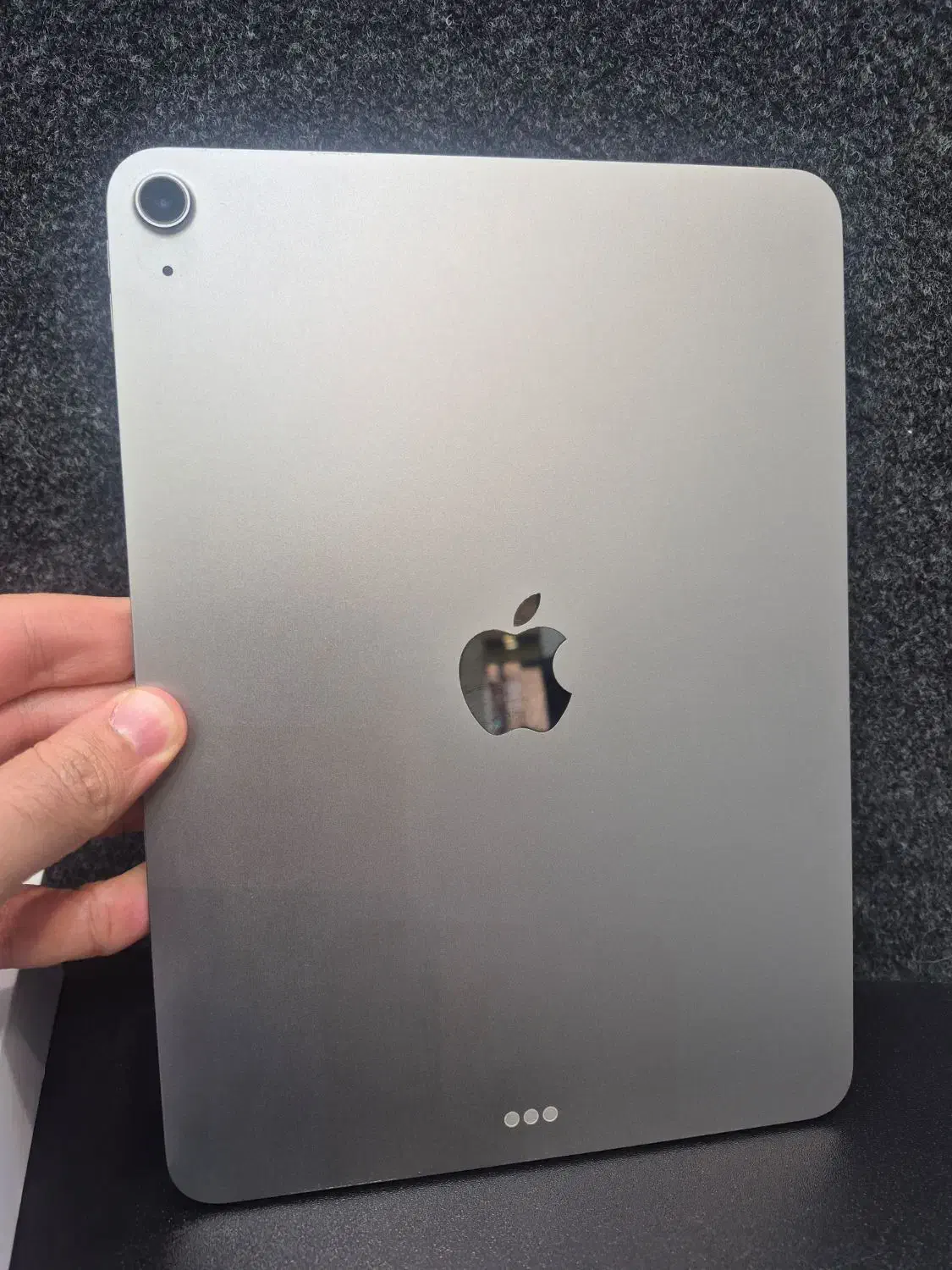 iPad Air - 2025 - M3|تبلت|اصفهان, چرخاب|دیوار