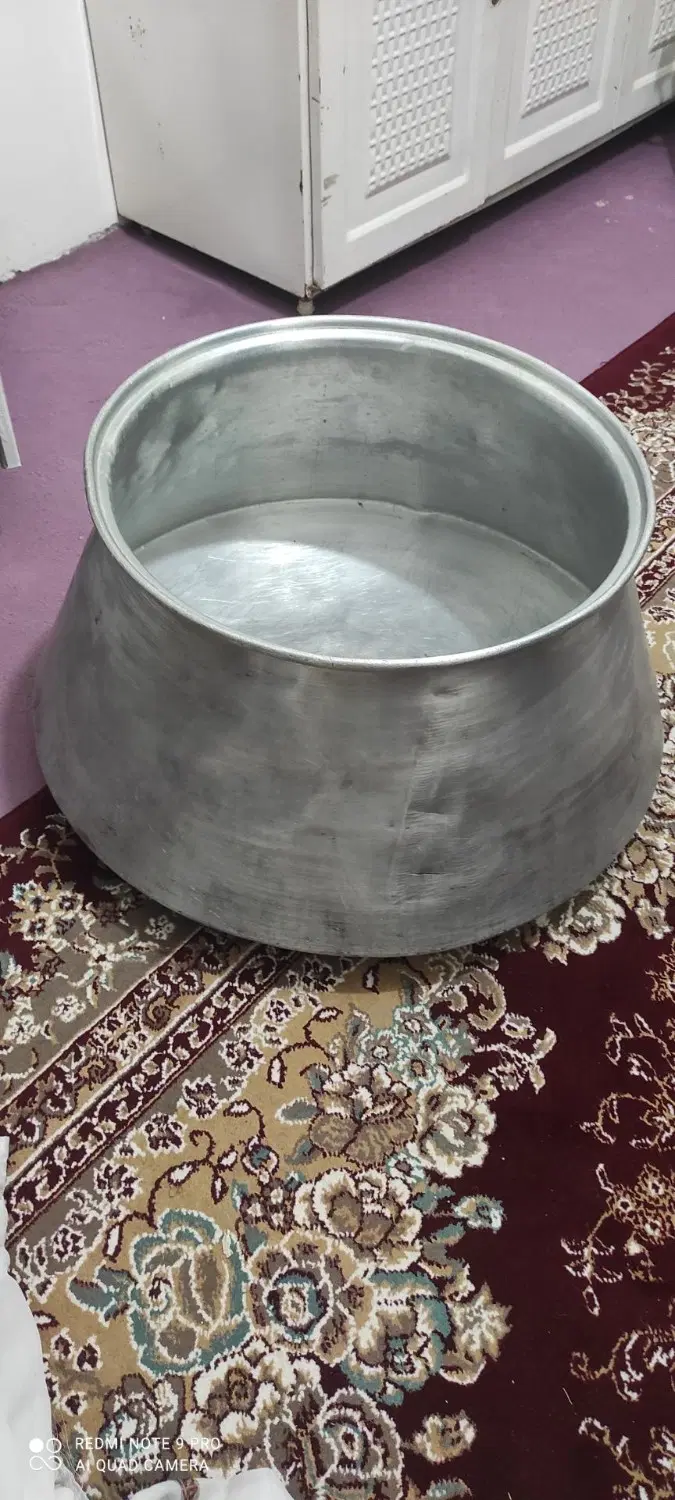 دیگ بزرگ|ظروف پخت‌وپز|اردبیل, |دیوار