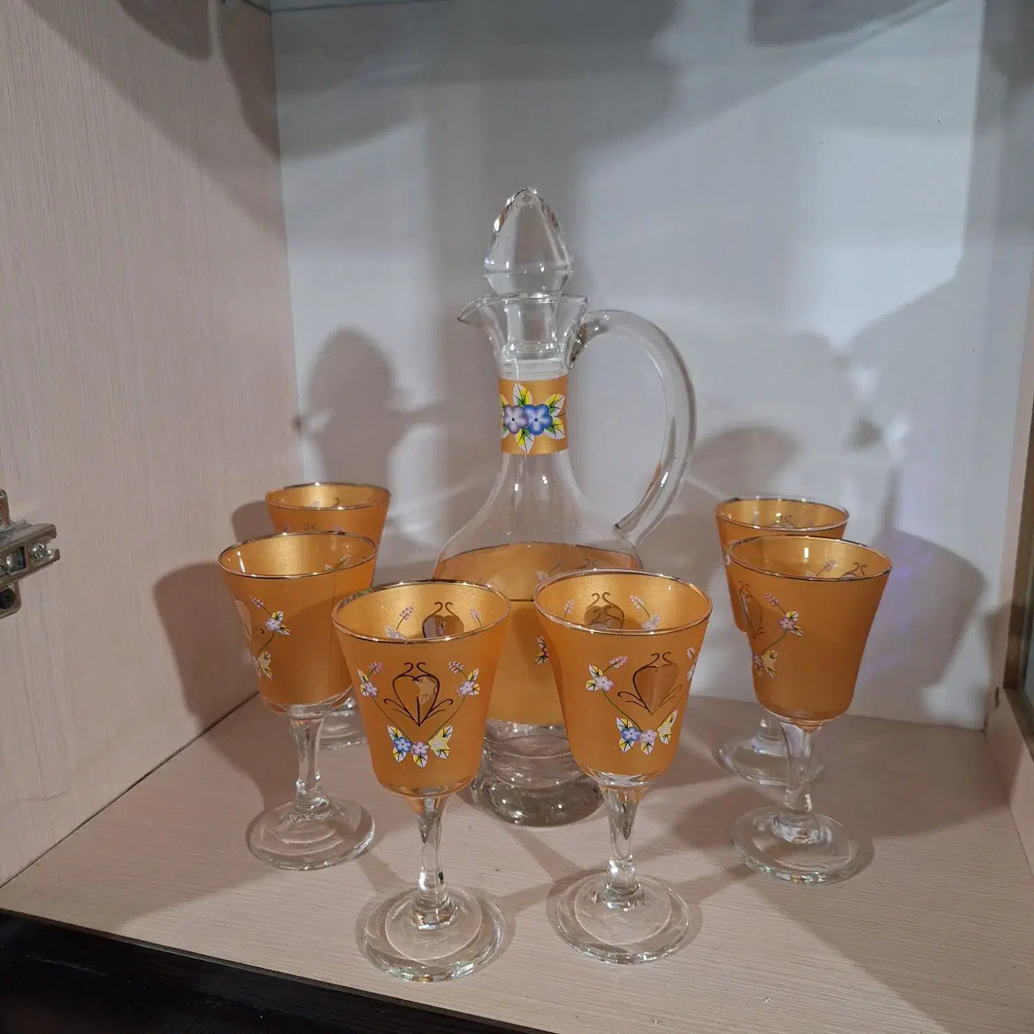 دکوری|ظروف سرو و پذیرایی|کرج, بنیاد|دیوار