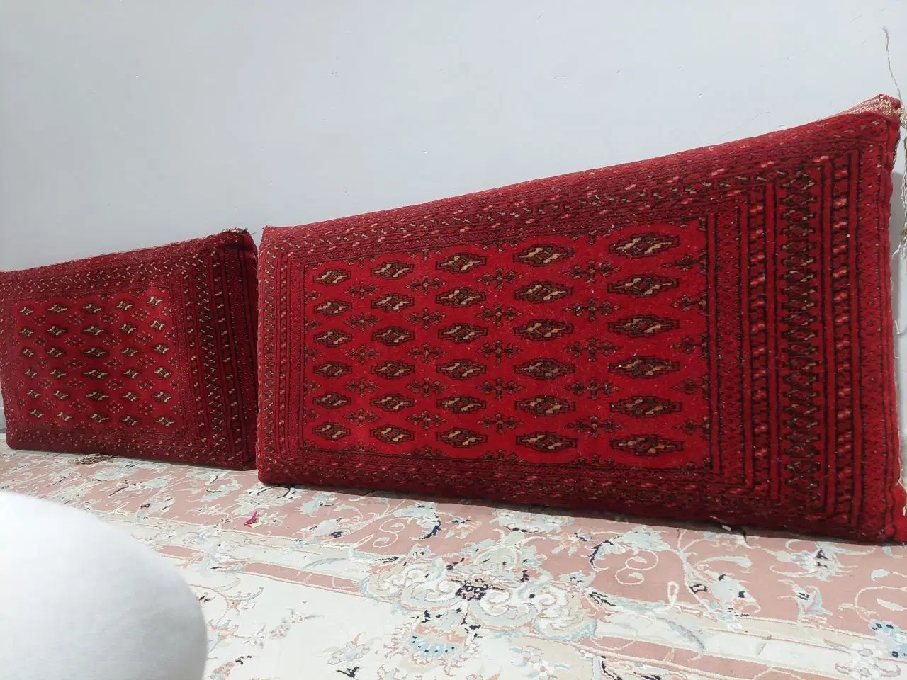 پشتی|پشتی|تهران, دردشت|دیوار