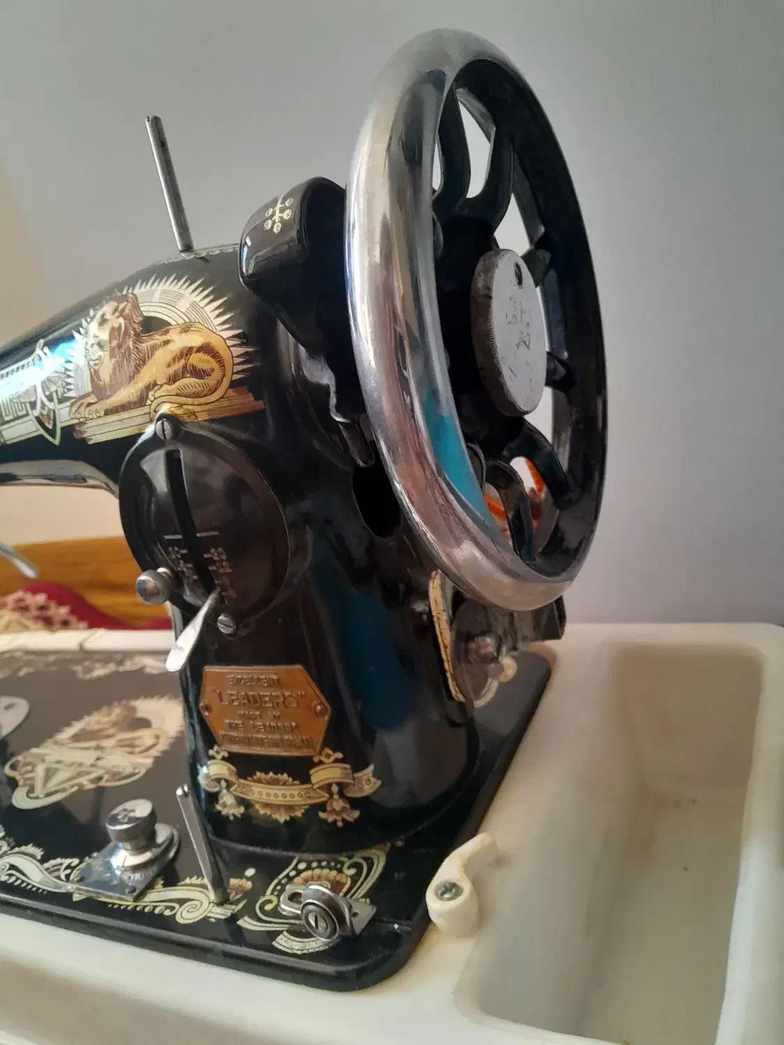 چرخ خیاطی|چرخ خیاطی و ریسندگی|تهران, خزانه|دیوار