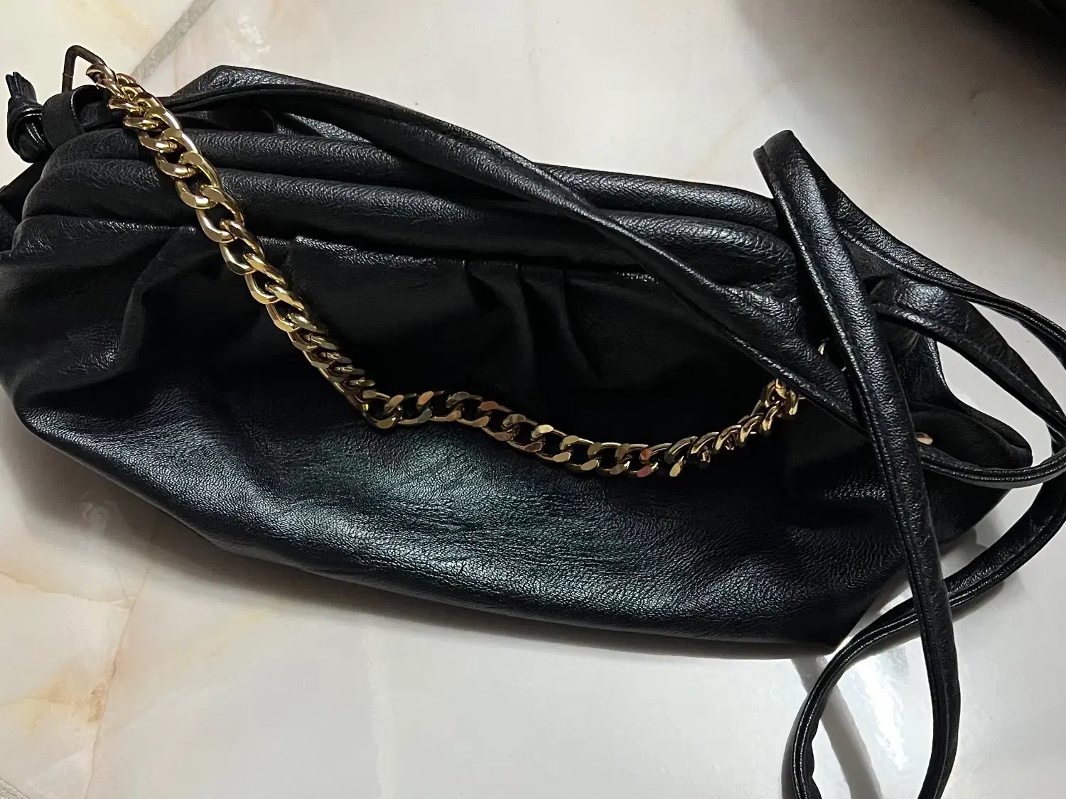 کیف|کیف، کفش، کمربند|محلات, |دیوار