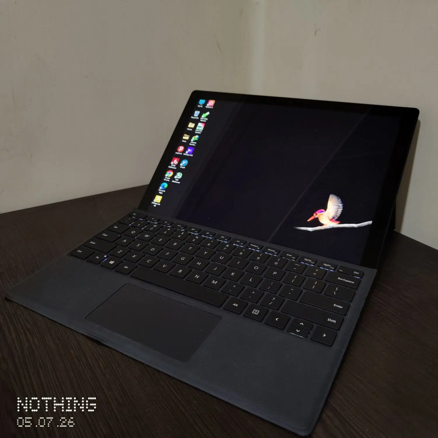 Microsoft Surface Pro 6|رایانه همراه|اصفهان, باغ زرشک|دیوار