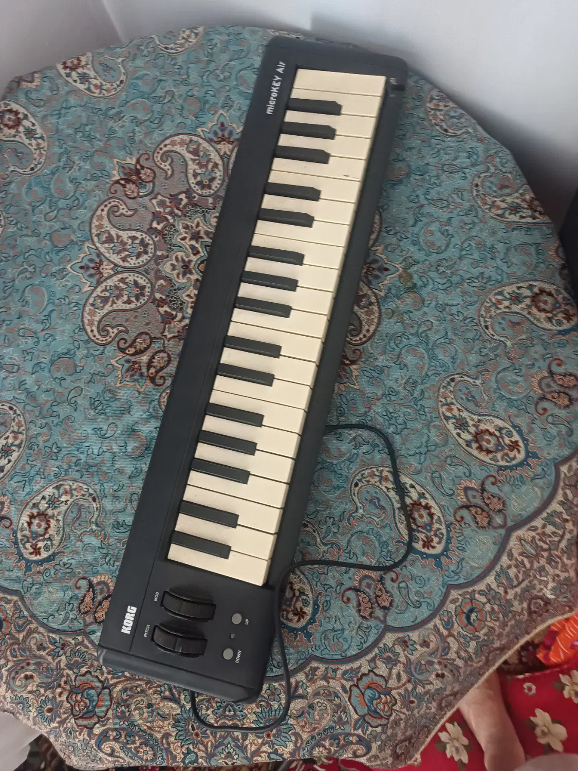 Microkey Korg 37 key|پیانو، کیبورد، آکاردئون|رشت, معلم|دیوار