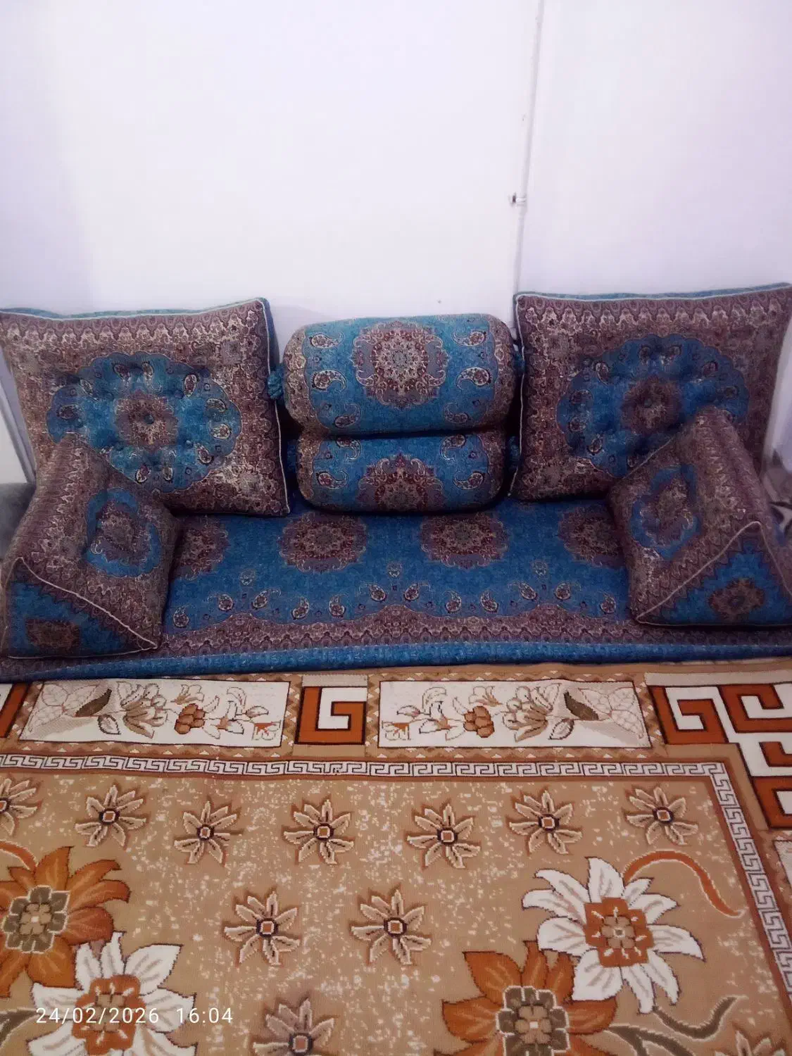 شاه نشین|پشتی|تربتحیدریه, پائین ولایت|دیوار