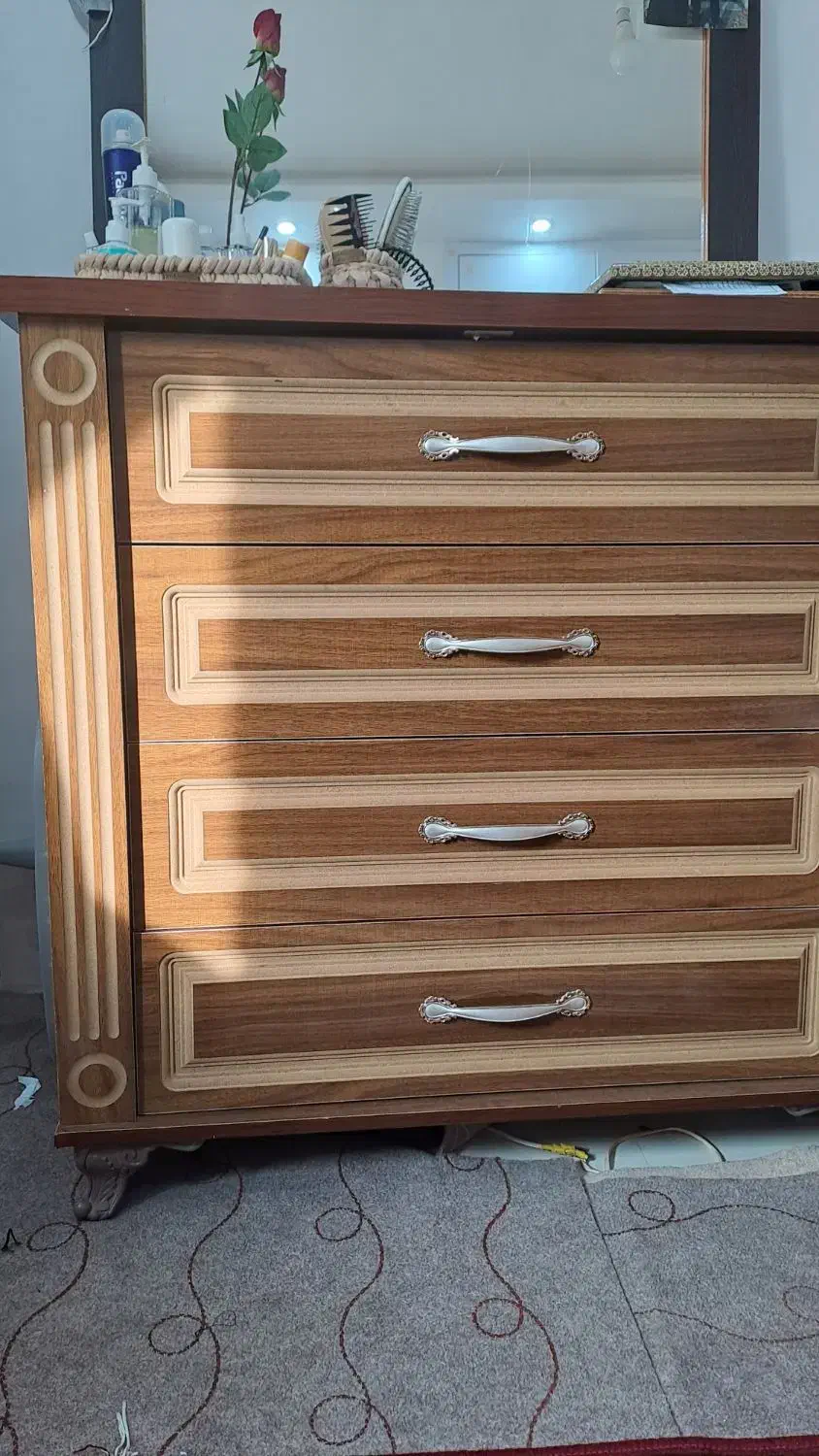 دراور|جاکفشی، کمد، دراور|مشهد, کارمندان دوم|دیوار