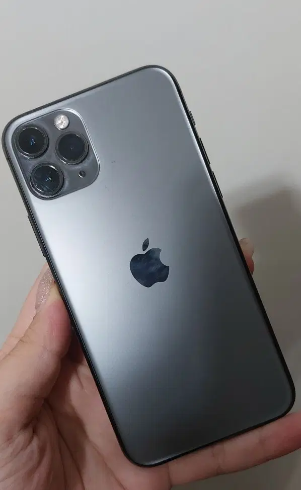 iphone 11pro|موبایل|قزوین, |دیوار
