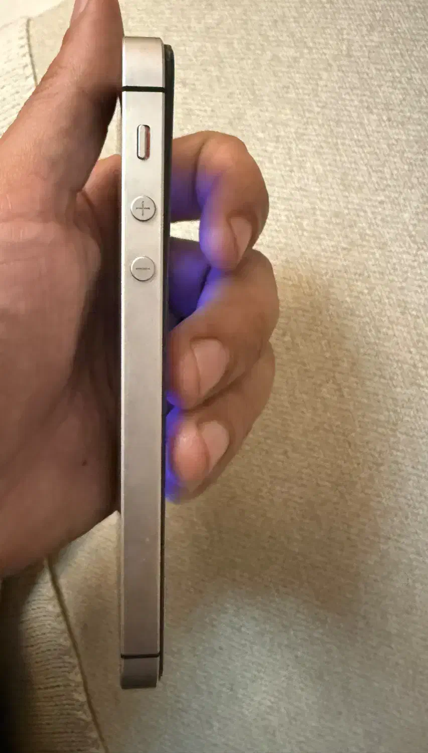 iphone 5 se|موبایل|شیراز, معالیآباد|دیوار