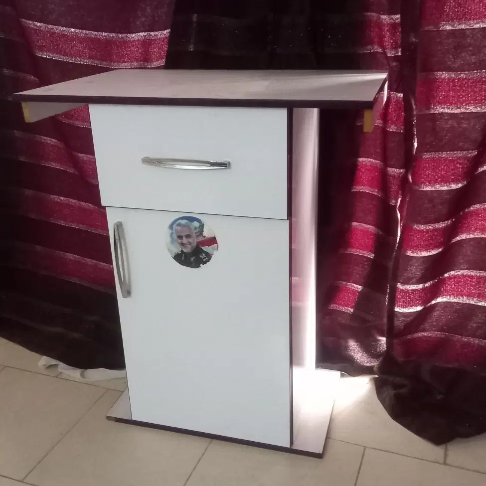 میز کار|دفتر کار|مبارکه, |دیوار
