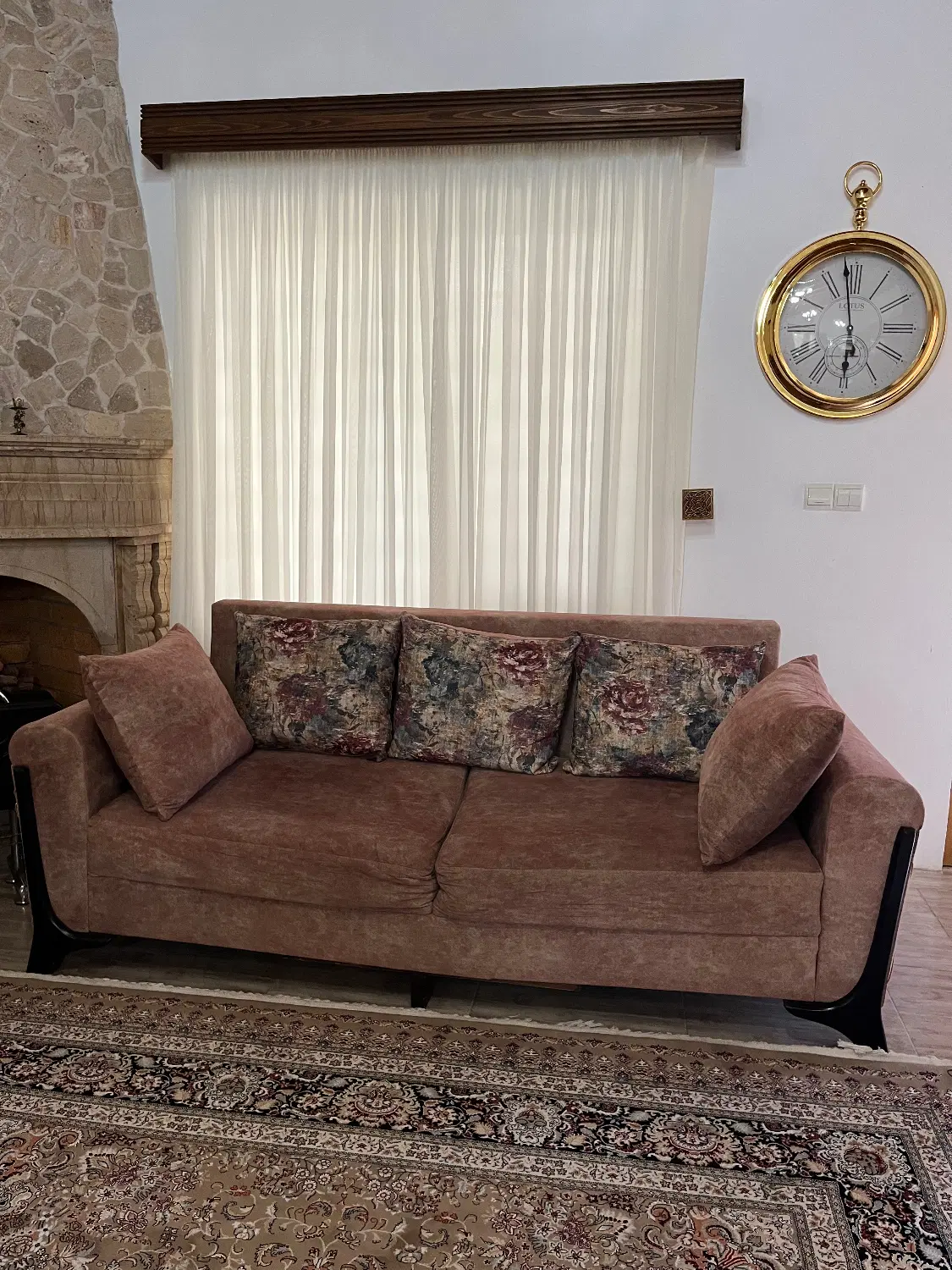 مبل|مبلمان خانگی و میز عسلی|رویان, |دیوار