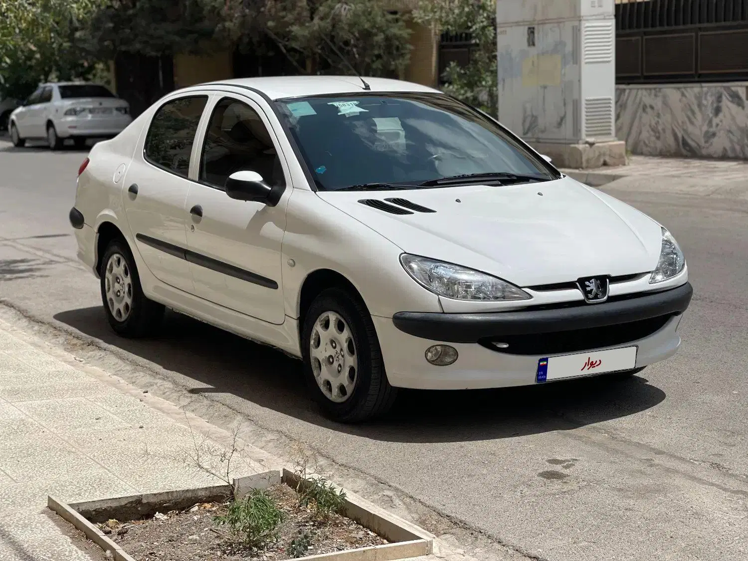 206 SD مدل 97|خودرو سواری و وانت|مشهد, دانشجو|دیوار