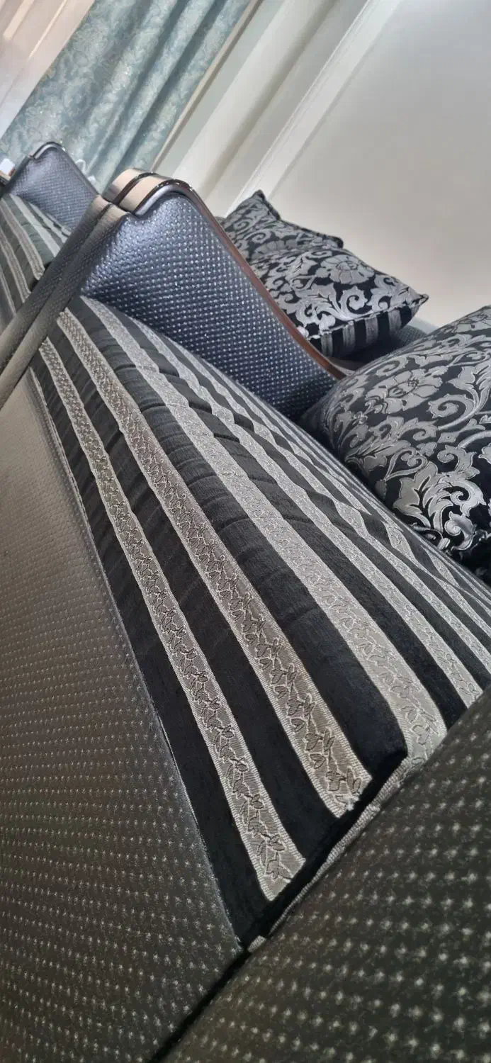 مبل راحتی|مبلمان خانگی و میز عسلی|تهران, سنگلج (شاپور)|دیوار