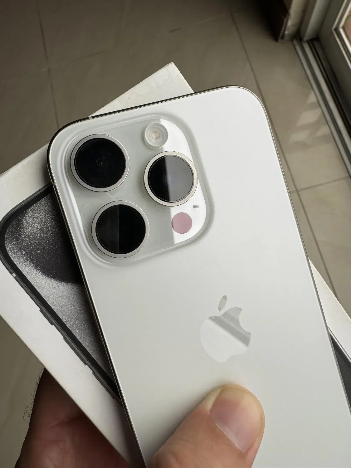 iPhone 15 pro|موبایل|شوشتر, |دیوار