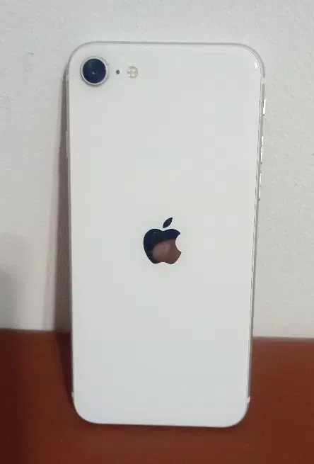 Iphone se 2020|موبایل|کرج, کوی کارمندان جنوبی|دیوار