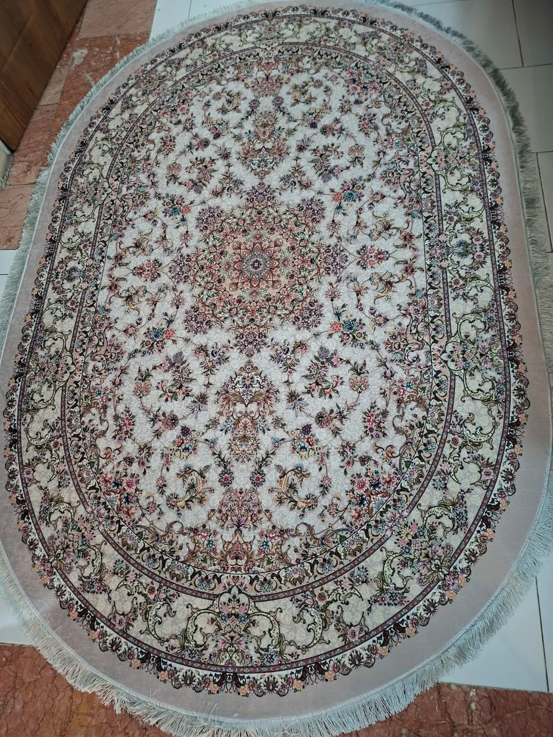 فرشینه|فرش|تهران, جمهوری|دیوار