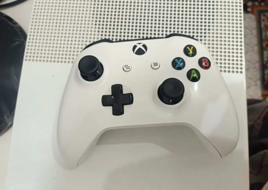 xbox one s 1t|کنسول، بازی ویدئویی و آنلاین|مشهد, سجاد شهر|دیوار