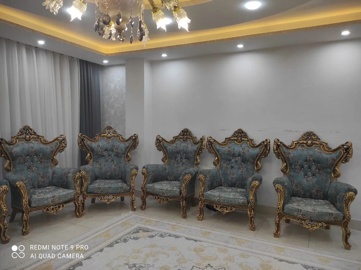 مبل|مبلمان خانگی و میز عسلی|سقز, |دیوار