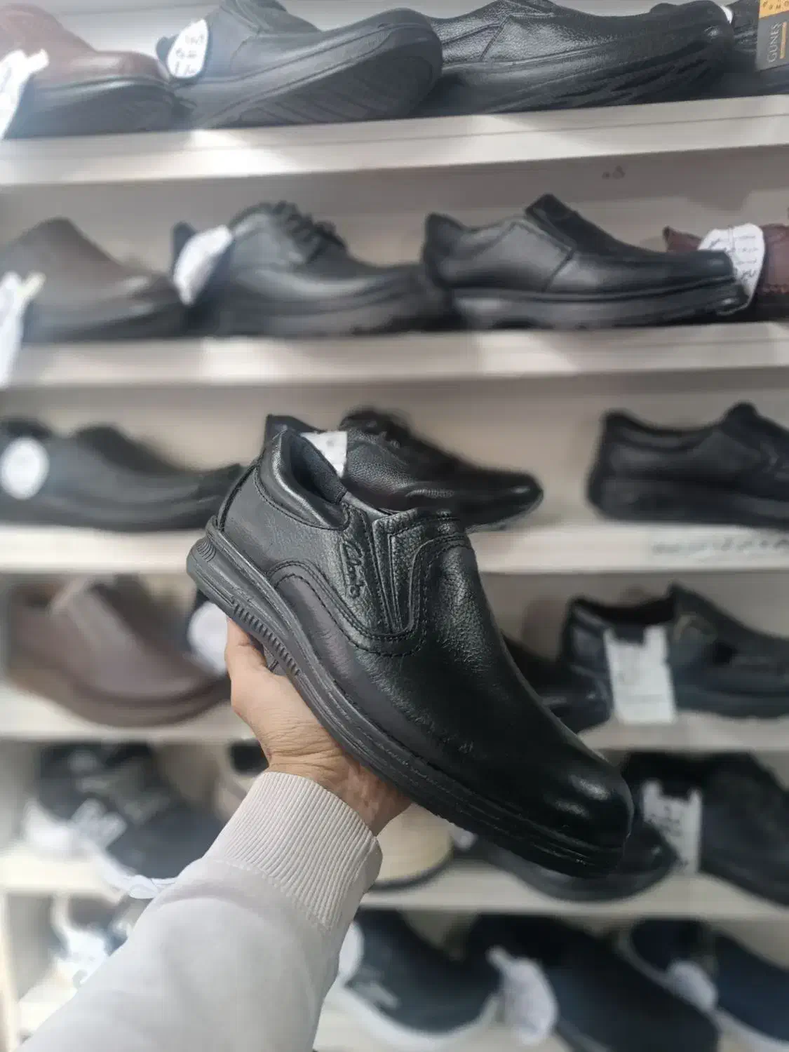 کفش چرم بزرگ پا|کیف، کفش، کمربند|خرمآباد, |دیوار